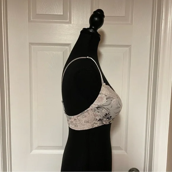 Bra - Picture 4 of 6